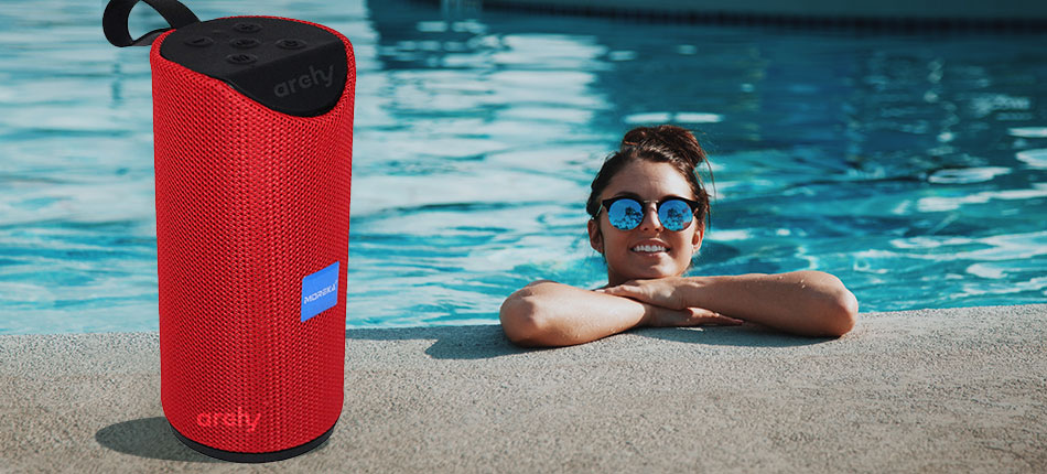 Bocinas portátiles y bluetooth contra el agua
